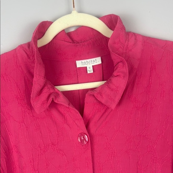 Habitat Women's Size XLarge Pink Ruffled Collar Stretch Textured Tunic Top - Picture 6 of 9